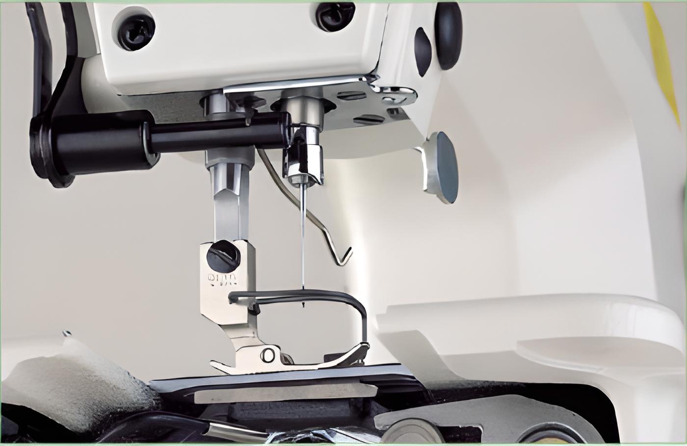 Швейна машина Juki DLN5410N з голковим просуванням