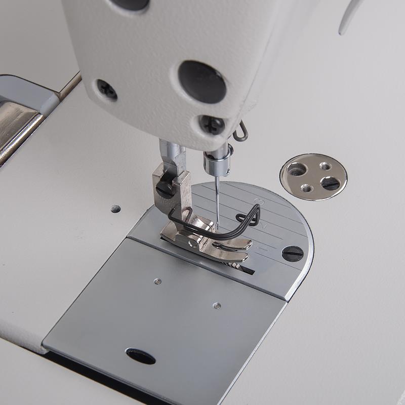 Швейна машина Juki DDL-8100ЕН