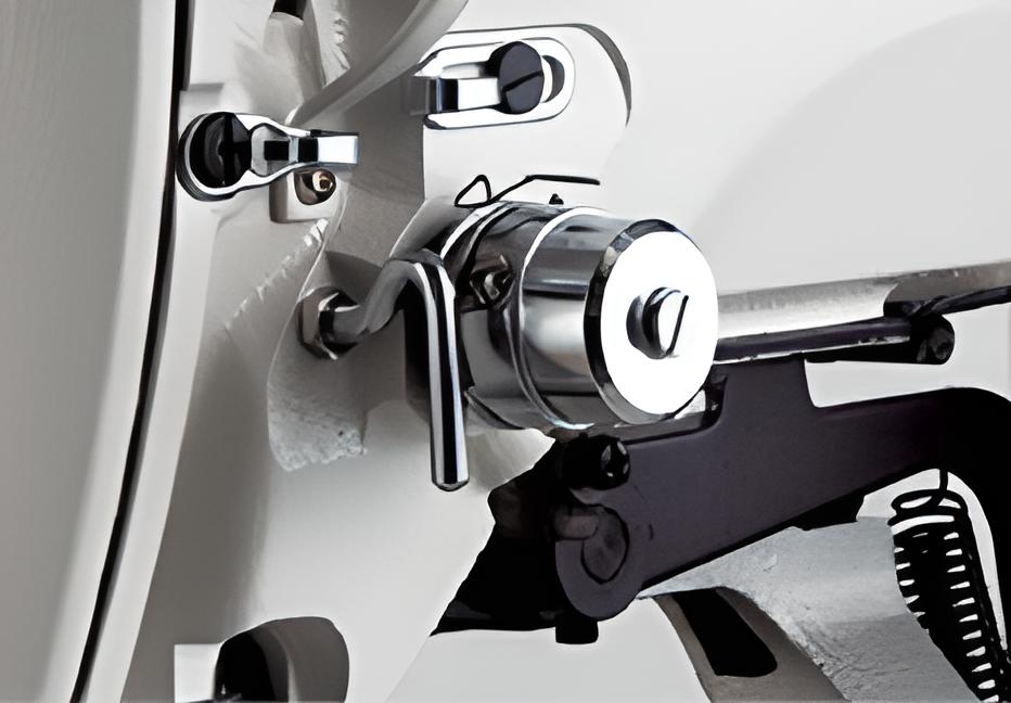 Швейна машина Juki LK1903BNBS301-BB (MC672NNN) для пришивання ґудзиків