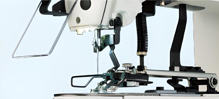 Швейна машина Juki LK-1903SSS301-BB для пришивання ґудзиків