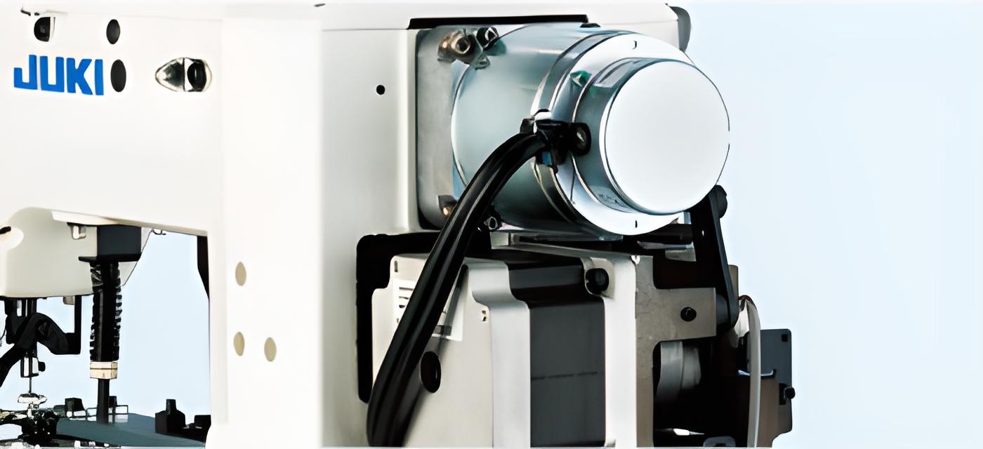 Швейна машина Juki LK-1903SSS301-BB для пришивання ґудзиків