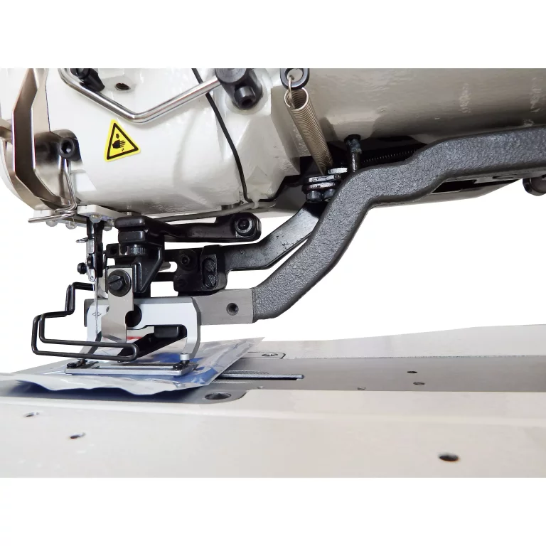 Комп’ютеризована петельна швейна машина човникового стібка Jack JK-T1792GK-D