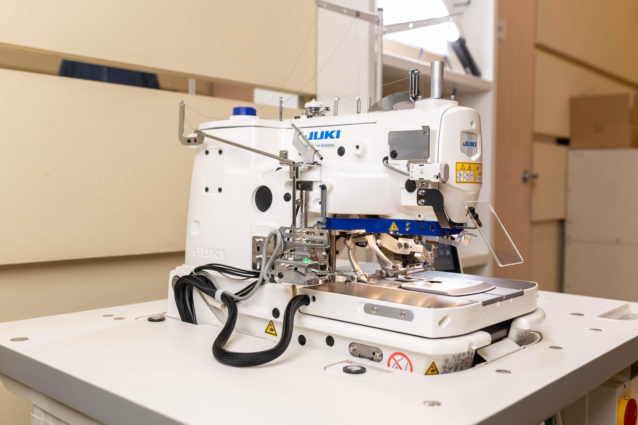 Петельна швейна машина Juki MEB-3200CSSMM-BBP