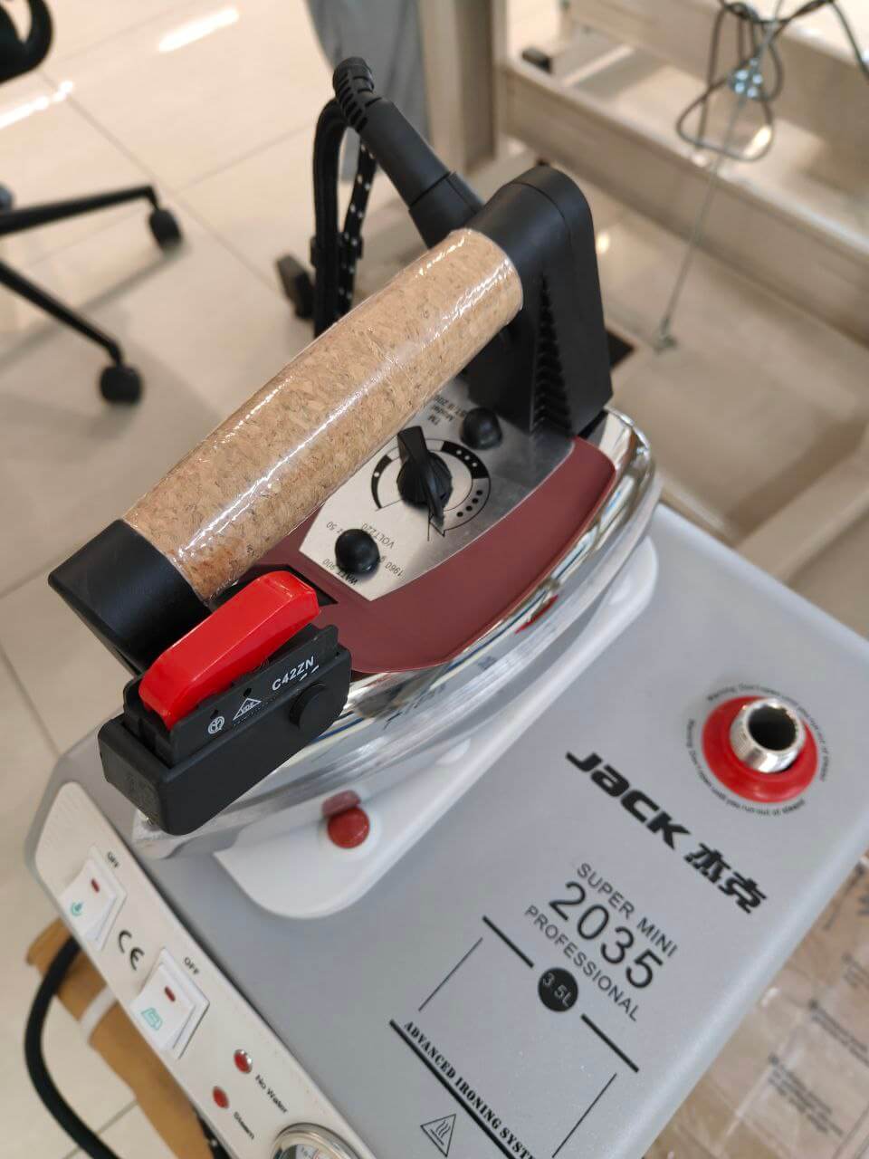 Парогенератор з праскою Jack Super Mini Professional JK-2035, бойлер 3,5 л