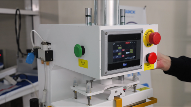 Прес дублювальний JEUX CS-767 spec B-A1A1-03200080 Juki