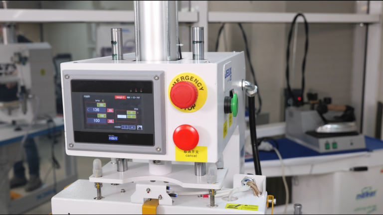 Прес дублювальний JEUX CS-767 spec B-A1A1-03200080 Juki