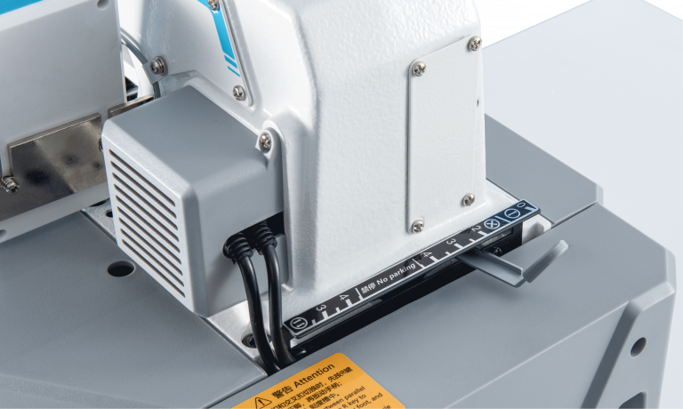 Ґудзикова швейна машина Jack JK-T1377GK-Z напівавтомат